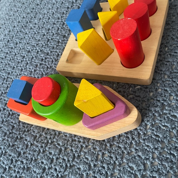 Plan Toys Colorful Wooden Shape Sorting Toy Set - Picture 11 of 11